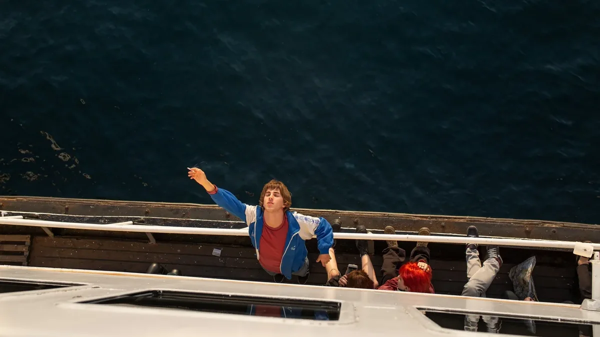 Crossing – Auf der Suche nach Thekla